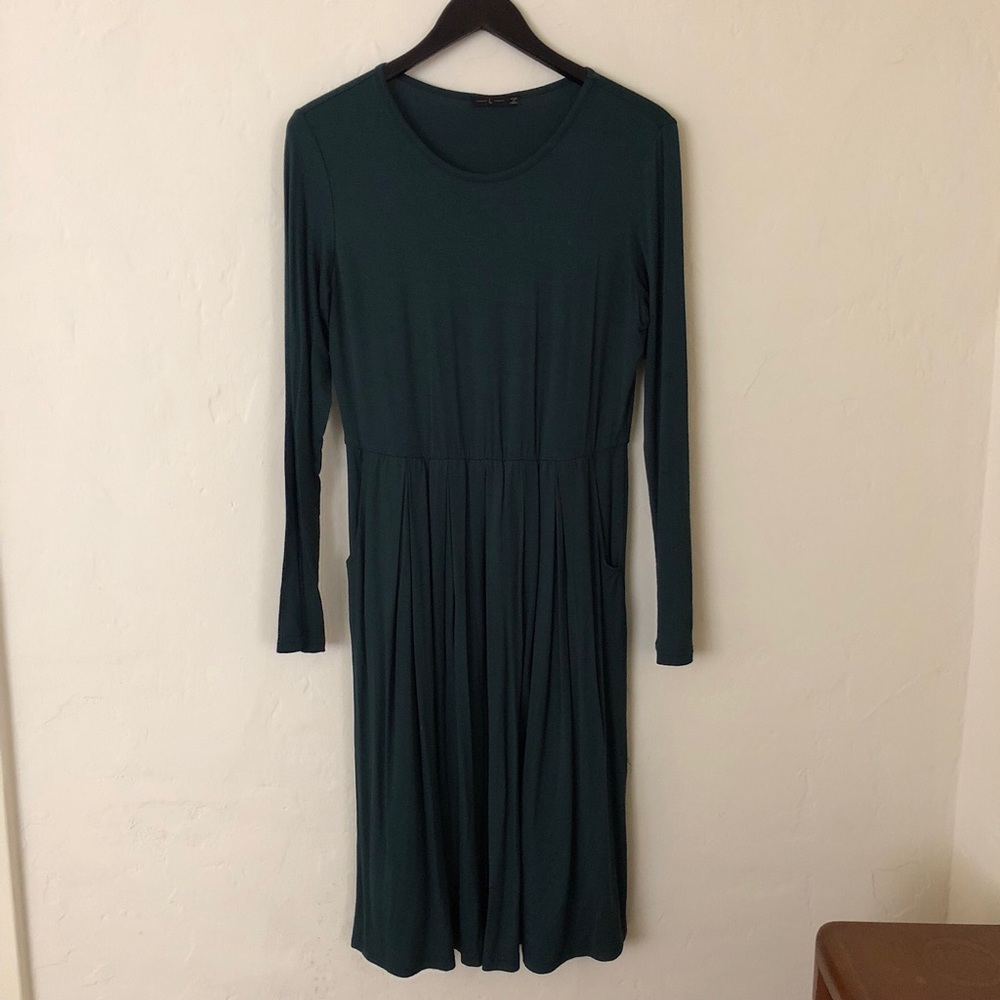 Green Empire Waist Long Sleeve Midi Dress
